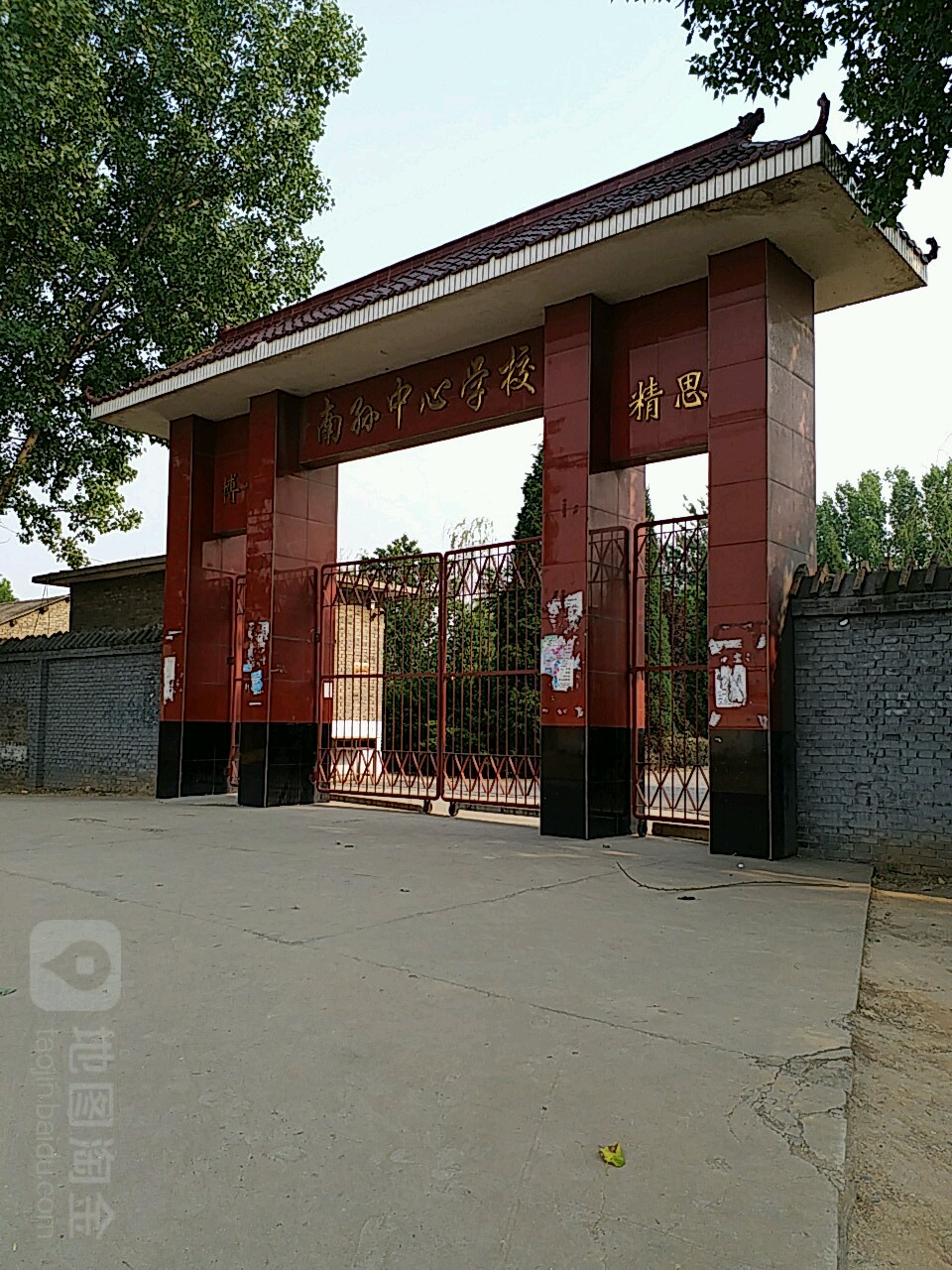 尧都区标签 小学 教育培训 南孙中心学校共多少人