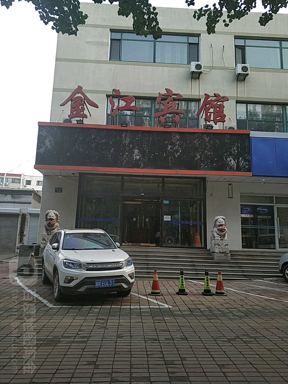 地址(位置,怎么去,怎么走):  河北省秦皇岛市海港区燕山大街49号