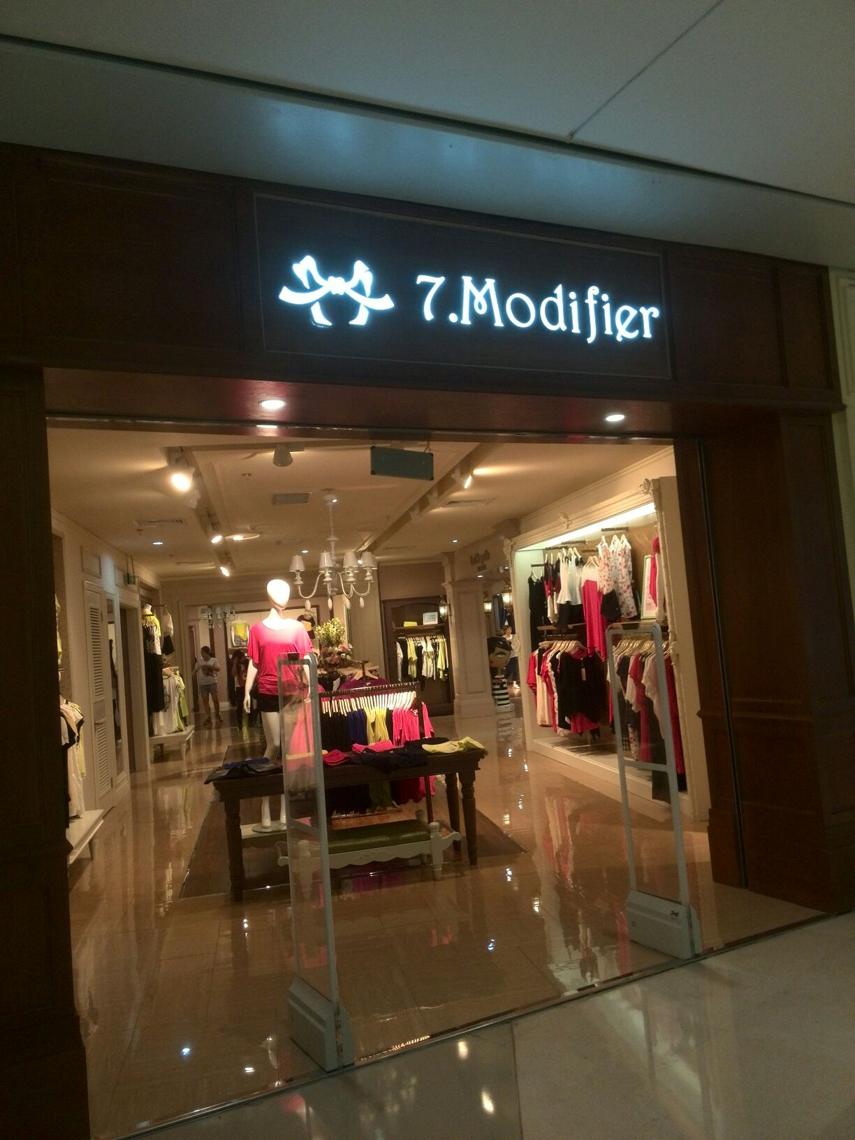 7modifier苏宁广场店