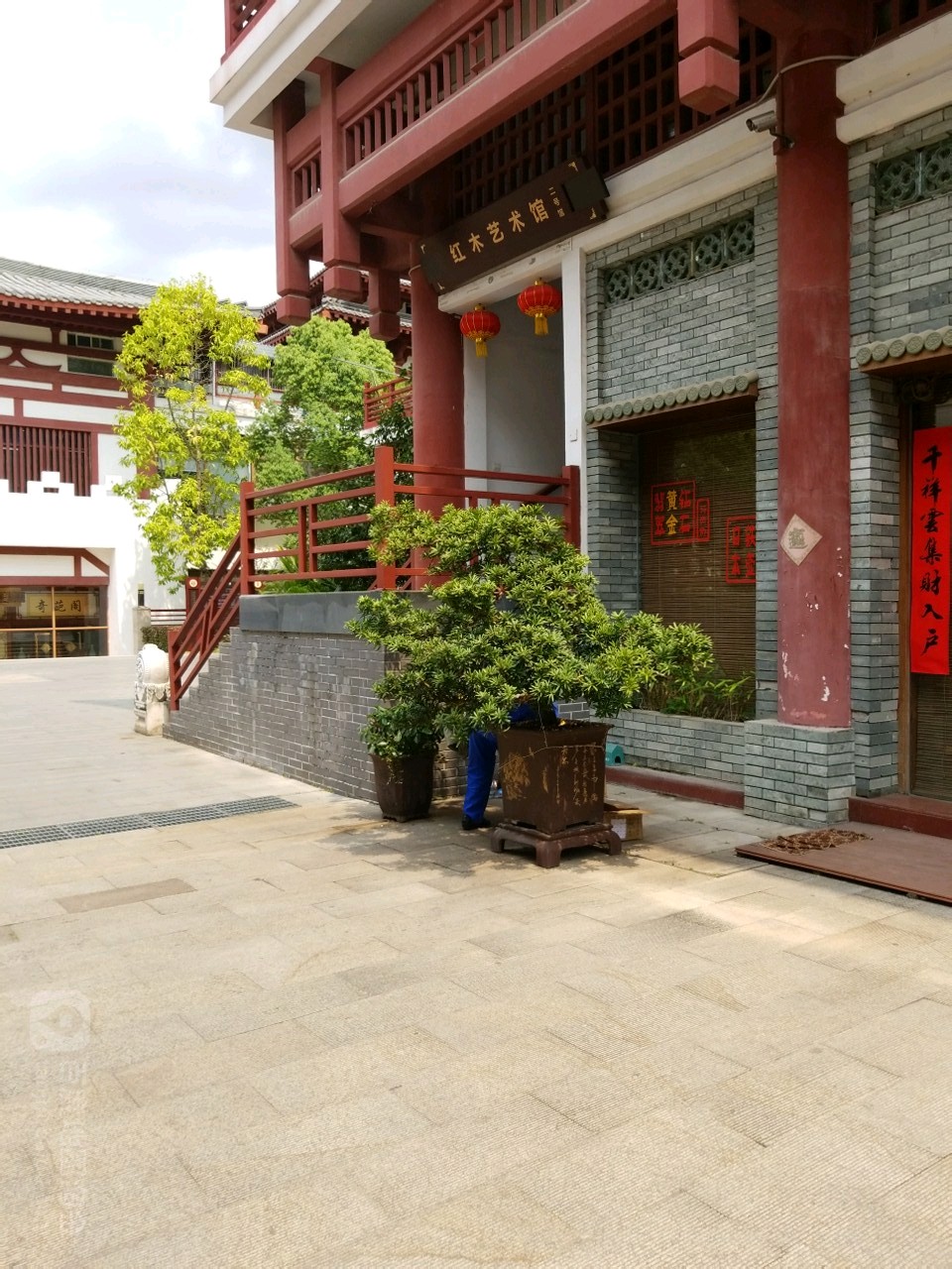 地址(位置,怎么去,怎么走):  深圳市龙岗区布吉新区文博宫