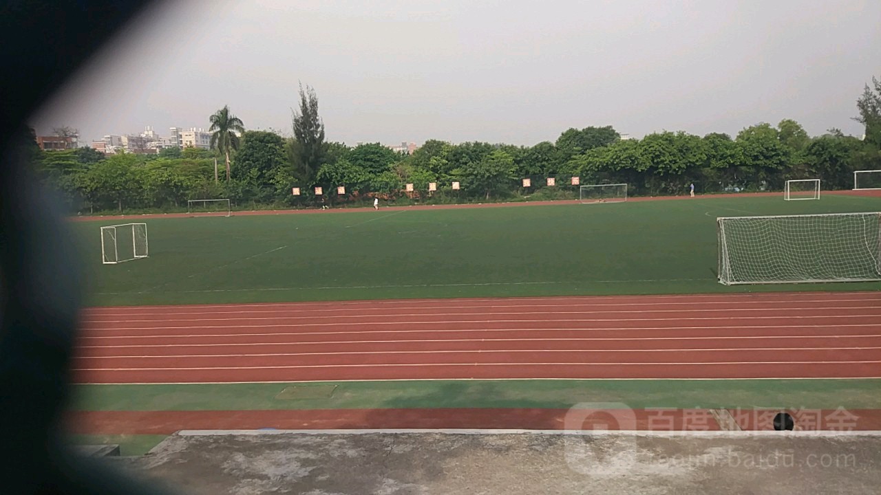 华南农业大学-六一区运动田径场