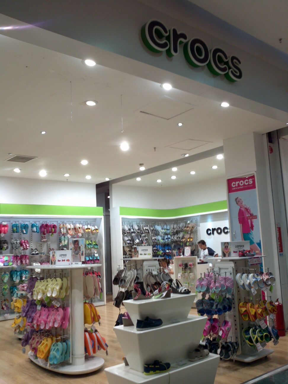 crocs(欧亚卖场店)