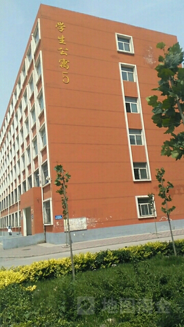 鹿泉区河北劳动关系职业学院学生公寓-5栋