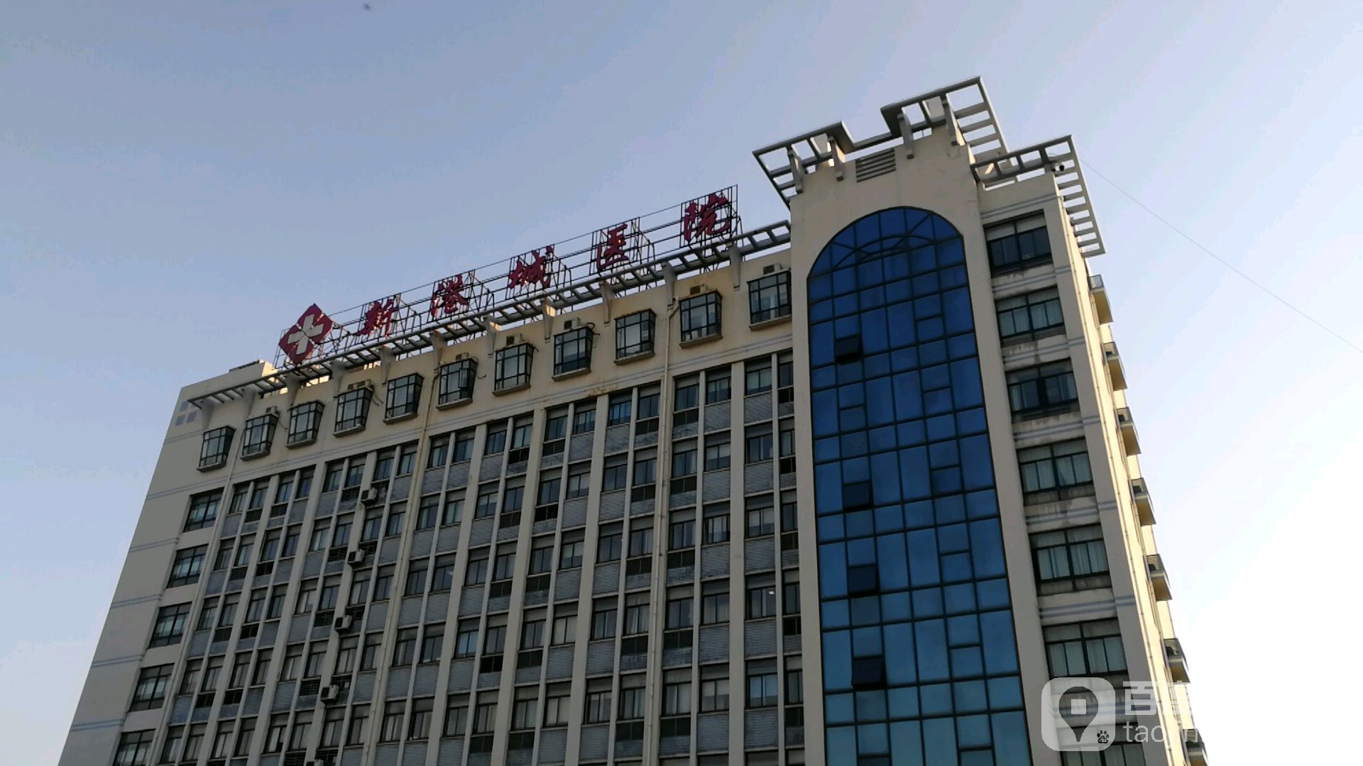 泰州市靖江市东阜路与江安路交叉路口南侧(新港城医院)