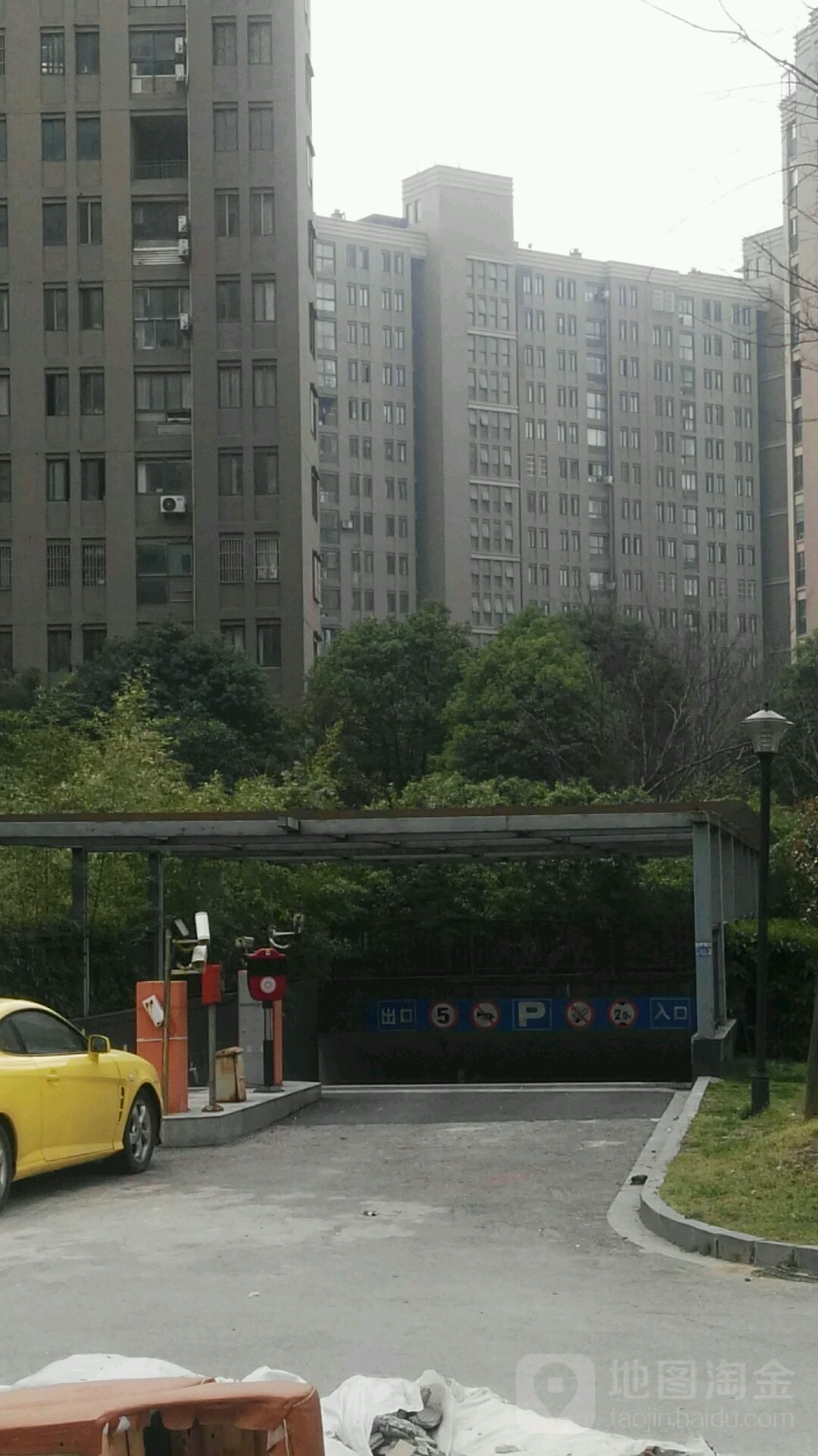 中大诺卡晓镇-地下停车场