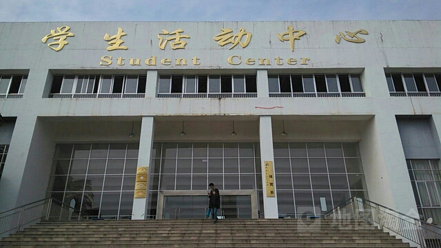 广西师范大学漓江学院-体育馆