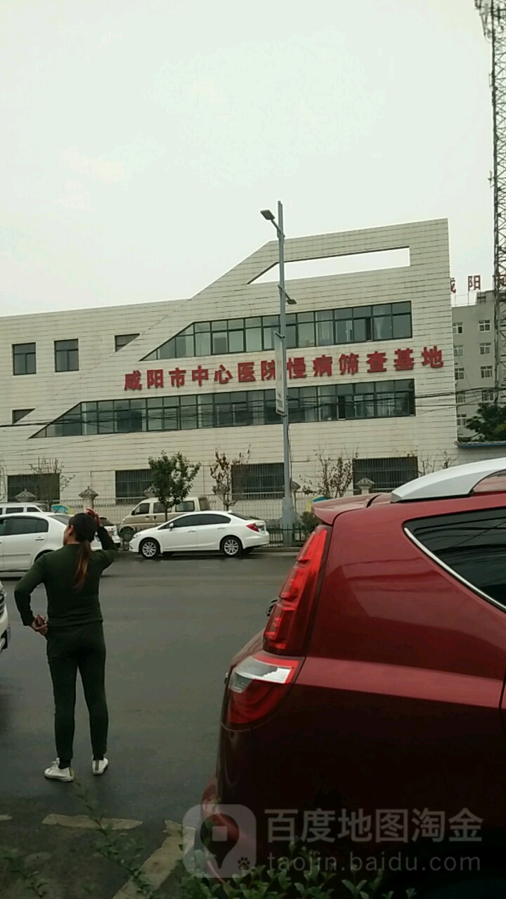 咸阳市中心医院东郊分院停车场-出入口