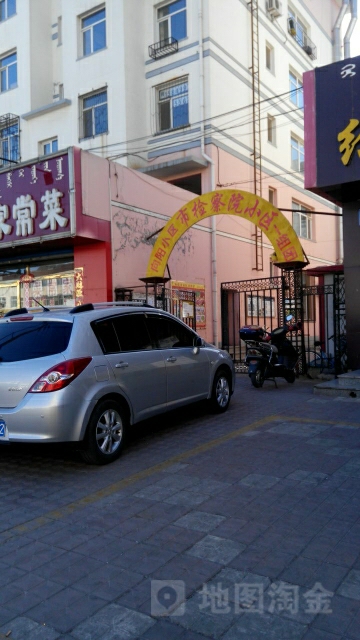 内蒙古自治区赤峰市松山区水厂北街向阳地税小区(东南门)附近