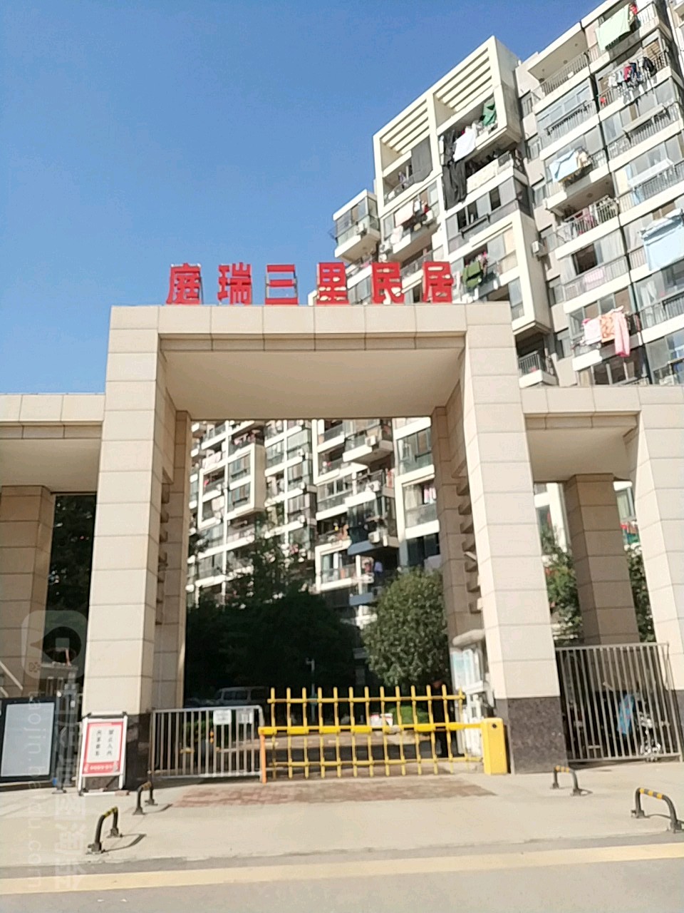 湖北省武汉市汉阳区国博大道跟三里坡路交叉口