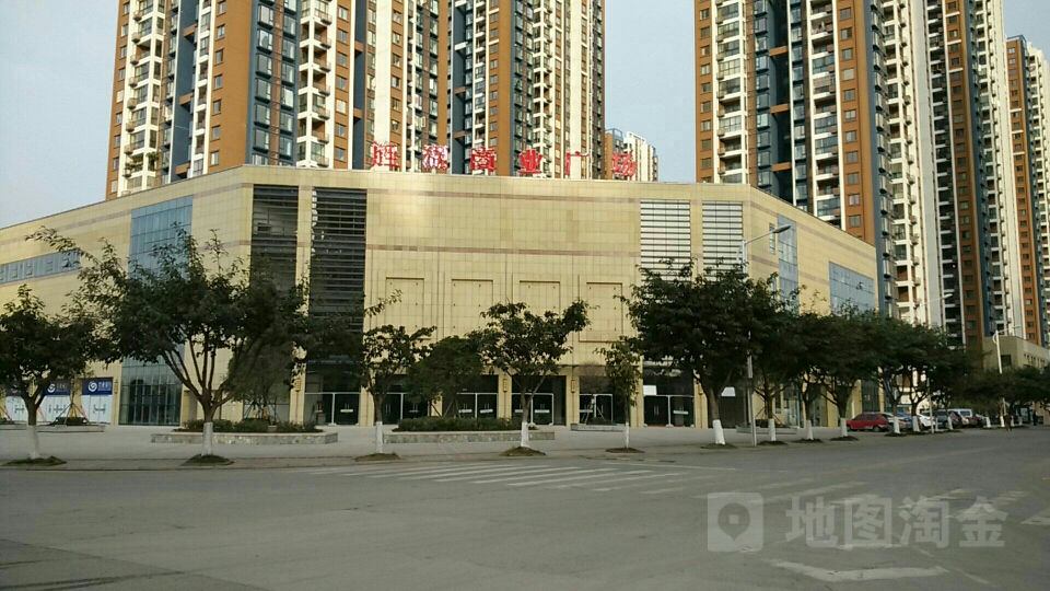 旌湖商业广场
