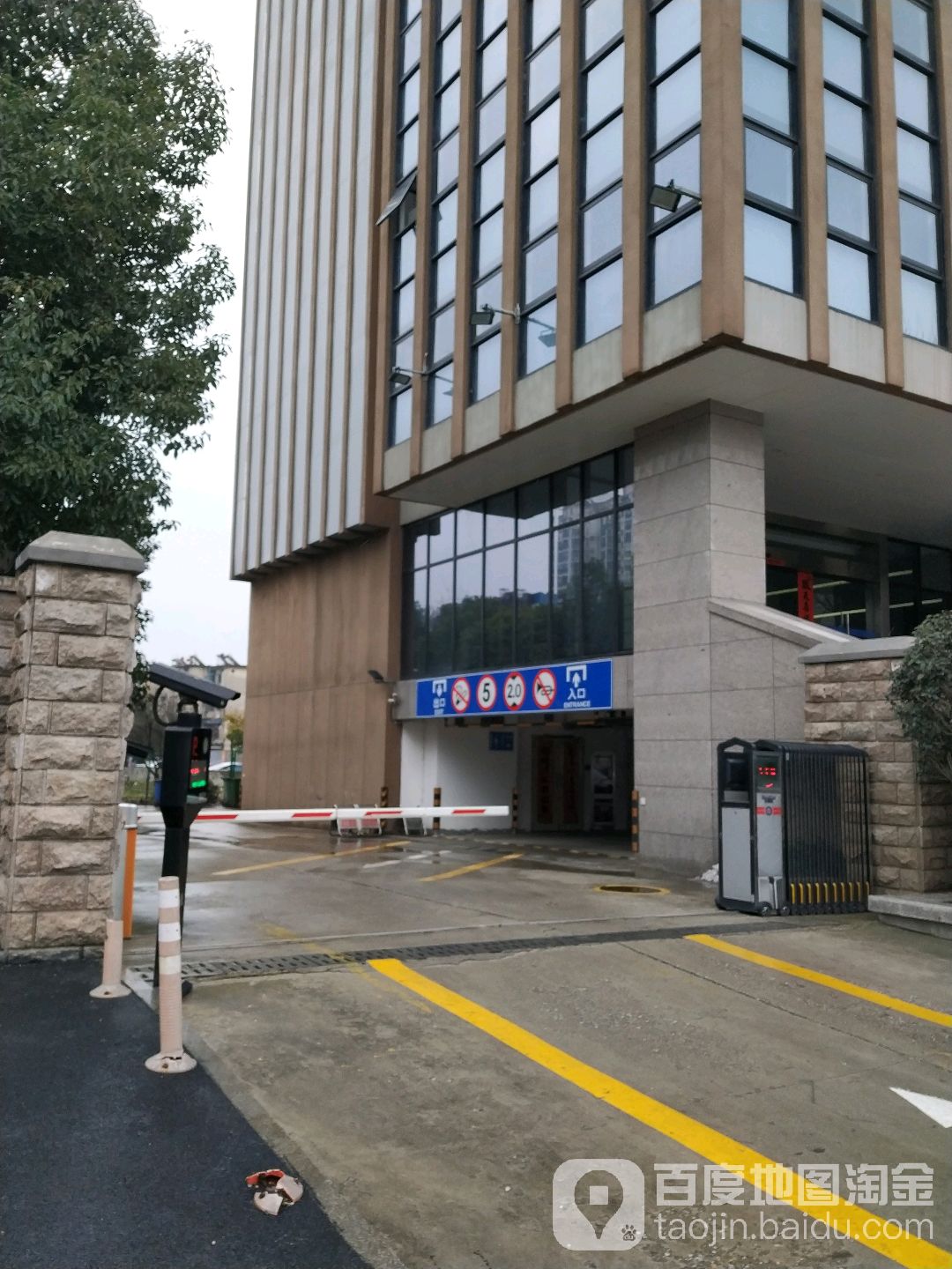 安庆省交通勘察设计院(铜陵路)-停车场